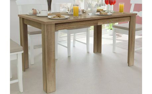 K&eacute;nyelmes &eacute;tkezasztal t&ouml;bb szem&eacute;lynek 